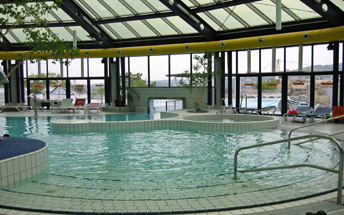 Babyschwimmen - Hallenbad Htteldorf - Unser Schwimmbecken